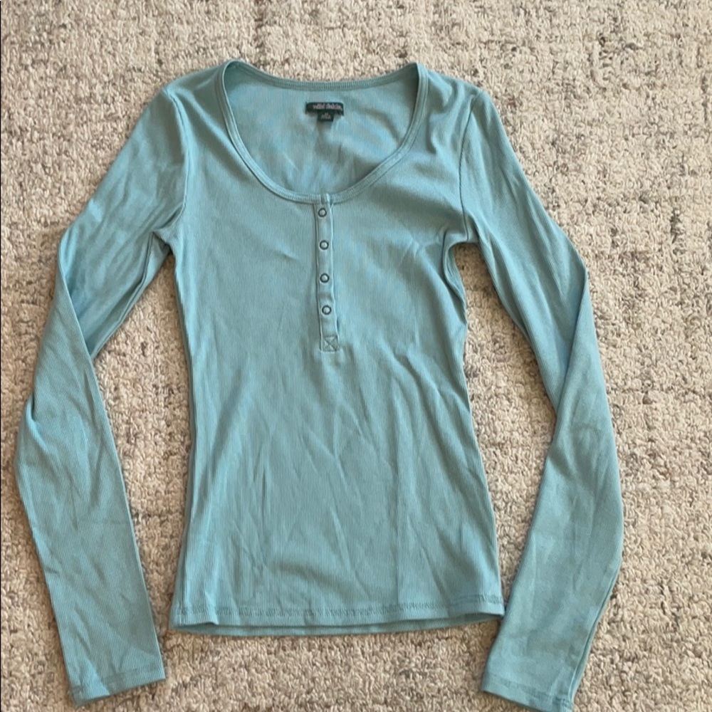 Long Sleeve Ribbed T-Shirt